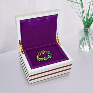 Boîte à bijoux rectangulaire en bois de luxe personnalisée avec logo, emballage et rangement miroir, vente en gros DS - Product Image 3