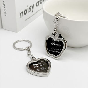 Llavero cuadrado de alta calidad, popular en fábricas, llavero conmemorativo, llavero de regalo para parejas encantadoras - Product Image 4