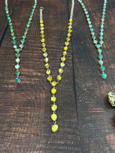 Collier artisanal en argent sterling avec pierres de dahlia miel, dahlia paon et turquoise Kingman, élégant bijou de mode pour femme - Product Image 4