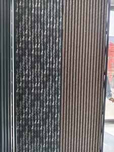 Stampa su Tela con Labbra Diamantate in Stile Art Déco, Decorazione Murale - Product Image 2