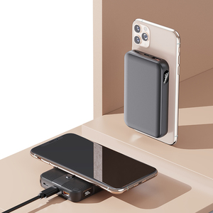 INNISFOX 10000mAh PB068 Banque d'alimentation sans fil magnétique pour <span class=keywords><strong>iPhone</strong></span> 16 <span class=keywords><strong>Usine</strong></span> En Gros Nouveau Portable PD 20W Mince Mignon Centrale Électrique - Product Image 6