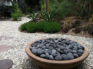 Piedras de <span class=keywords><strong>lava</strong></span> negra rodadas y pulidas para brasero - Product Image 6