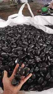 Pierre <span class=keywords><strong>de</strong></span> rivière paysagère <span class=keywords><strong>de</strong></span> Nanjing, Chine, galets noirs polis, revêtement <span class=keywords><strong>de</strong></span> sol, terrasse <span class=keywords><strong>de</strong></span> piscine, pavage extérieur <span class=keywords><strong>en</strong></span> <span class=keywords><strong>vrac</strong></span> - Product Image 3