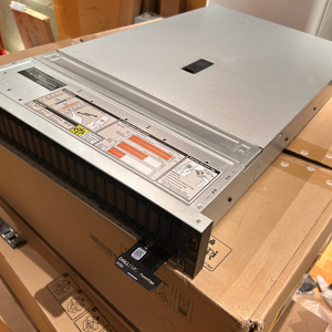 Dells Poweredge R760 R760XS R660 Servidor Intel 5418y 24C 2,0 Ghz 4*960G Sata SSD 4*32G <span class=keywords><strong>DDR4</strong></span> H755 1400W Potencia Nuevo Original - Product Image 2