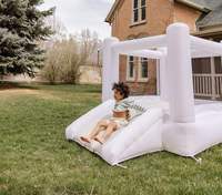 Maison de rebond pour tout-petits arrière-cour oxford centre de jeu doux intérieur pour enfants mini videurs gonflables arc-en-ciel sautant château gonflable
