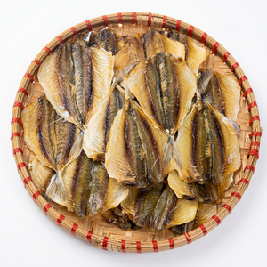 Poisson séché Yellowstripe emballé sous vide – Carton de 10 kg en vrac / Emballage de détail OEM sous marque privée - Product Image 1