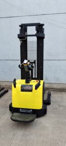 電動スタッカーELES-15H 1.5t 4.5m 5m 5.5m 6mスタンドアップ電動スタッカー、ライダープラットフォーム付き - Product Image 5