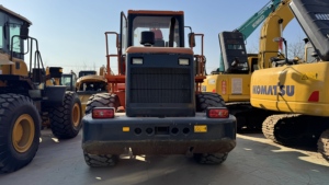 รถตักล้อยางมือสอง Doosan DL505-9C สภาพดี ใช้งานน้อย - Product Image 4