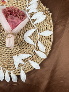 Garniture en dentelle de feuilles exquises, dentelle blanche ivoire, appliques, petites feuilles, dentelle pour bijoux, <span class=keywords><strong>voile</strong></span> de mariée, matériaux de bricolage - Product Image 5