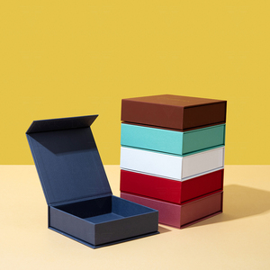 Cho tùy chỉnh lật nắp nhỏ màu đen ngăn kéo hộp đồ trang sức | đóng cửa từ đóng gói quà tặng | FSC sinh thái thân thiện hộp giấy tùy chỉnh - Product Image 1