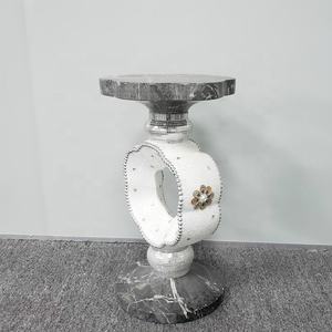 Piliers <span class=keywords><strong>de</strong></span> <span class=keywords><strong>colonne</strong></span> d'<span class=keywords><strong>intérieur</strong></span> en marbre <span class=keywords><strong>de</strong></span> luxe Pots <span class=keywords><strong>de</strong></span> fleurs et jardinières d'ameublement décoratif - Product Image 3