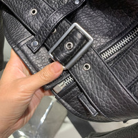 Blouson Biker Femme en Véritable Peau de Mouton avec Fermeture Éclair Asymétrique, Découpes aux Épaules, Manteau Moto en Cuir Véritable pour Femme, Vêtement d'Extérieur Urbain