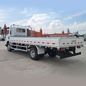 รถบรรทุกบรรทุกสินค้าแบบมีหลังคา ISUZU KV600 ใหม่เอี่ยม ขับเคลื่อน 4x2 ยูโร 4 ดีเซล พวงมาลัยซ้าย บรรทุกได้ 5 ตัน - Product Image 4