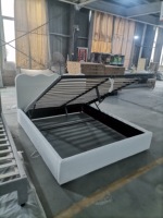 Lit plateforme Willsoon haut de gamme moderne King Queen avec tête de lit en forme de nuage, rembourré, avec rangement relevable et éclairage LED, douceur pour appartement