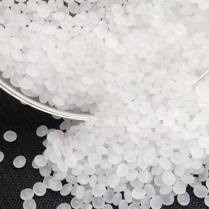 เม็ดพลาสติกโพลีโพรพิลีนใสเกรดปิดสำหรับใช้ในบ้านเม็ดพีพีพีรีไซเคิลสีแดง - Product Image 1