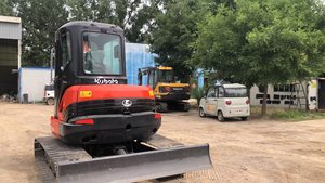 รถขุดดินขนาดเล็ก5ตันจากญี่ปุ่นสำหรับ KX155-5 Kubota พร้อมอุปกรณ์ช่วยเดินกบมือสอง - Product Image 4