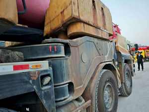 Sany STC1000T7 7-Teiliger Auslegerkran 100 Tonnen <span class=keywords><strong>70m</strong></span> Hubhöhe Mercedes-Benz Motor Perfekter Zustand Gebraucht - Product Image 3