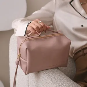 Commercio all'ingrosso personalizzato nuove donne di design di marca di lusso impermeabile in pelle PU borsa da toilette viaggio trucco cosmetico borsa