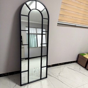 <span class=keywords><strong>Miroir</strong></span> sur pied arqué moderne en verre fait main noir et <span class=keywords><strong>blanc</strong></span> 61x161cm, <span class=keywords><strong>miroir</strong></span> décoratif sur pied avec cadre métallique pour la décoration - Product Image 2