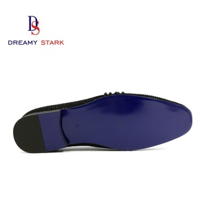 Chaussures habillées et Richelieu pour hommes en cuir véritable suédé de vache noir, faites à la main, de haute qualité, avec motif de design tendance et logo personnalisé, marque originale - Product Image 3