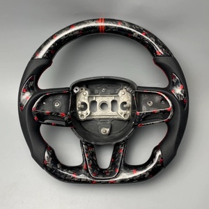 Accessoires de voiture adaptés à la Dodge <span class=keywords><strong>Challenger</strong></span> Charger, volant personnalisé en cuir perforé avec LED et fibre de carbone forgée - Product Image 1