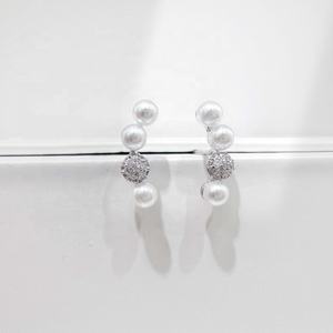 Pendientes pequeños de plata de ley 925 al por mayor, pendientes de verano baratos para mujer, diseño único, vintage, lindos, con perlas, a la moda. - Product Image 1