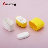 Récipient ovale rechargeable torsadé en plastique ABS PP déodorant emballage intérieur 15ml 35ml 50ml 75ml remplaçable