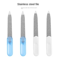Lime à ongles en acier inoxydable double face en gros d'usine Conception sablée brillante pour un enlèvement efficace de la boue des ongles