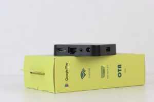 Giá bán buôn New Mini TV Box 4K 2G + 16G ATV Quad Core Android 10 TV Box OEM/ODM Dual Wifi 2.4G/5G U16 TV Box - Product Image 6