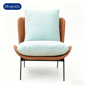Sillón Moderno con Detalles en Cuero Marrón, Cojín Verde Claro y Patas de Metal para Sala de Estar - Product Image 6