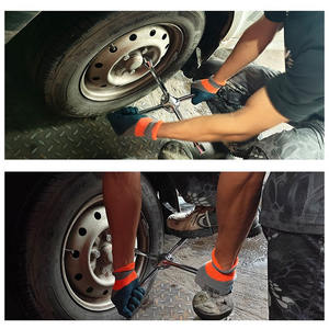 2025 nouvelle clé à <span class=keywords><strong>pneu</strong></span> à douille croisée à 4 voies résistante à la corrosion, clé de roue chromée en acier à haute teneur en carbone pour la réparation de pneus automatiques - Product Image 6