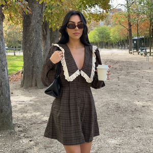 Vestido Mini de Mujer Estilo Preppy Vintage Francés con Ribete de Encaje, Botones Frontales, Manga Larga, Cintura Natural y Cuello Peter Pan Tejido - Product Image 2