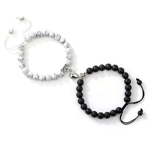 Gelang Batu Agate Alami, Gelang Magnetik Hati yang Serasi, 2 Pcs Gelang Magnetik Pasangan Hadiah Hari Valentine Gelang Manik-Manik Persahabatan - Product Image 2