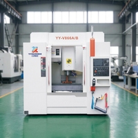 Centre d'usinage vertical CNC de qualité industrielle 7,5 kW à changement d'outil rapide