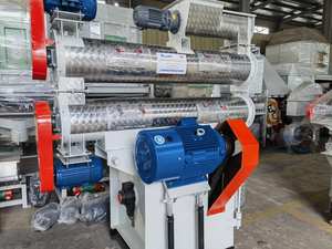 Machine à granulés de haute qualité 55kw <span class=keywords><strong>HKJ</strong></span> 320 2-4T/H, pelletiseur, acier inoxydable, neuf, pour l'alimentation animale, l'alimentation des volailles, l'usine de granulés - Product Image 1