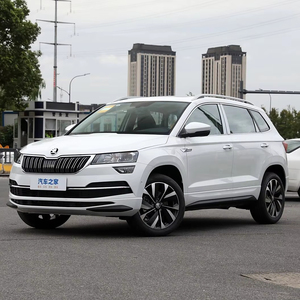สำหรับรถยนต์ <span class=keywords><strong>Skoda</strong></span> KAROQ ปี 2025 รถ SUV ขนาดกะทัดรัด 5 ที่นั่ง เครื่องยนต์เบนซิน 1.4T/1.5T ขับเคลื่อนล้อหน้า เกียร์อัตโนมัติ รถใหม่ พร้อมหลังคาซันรูฟแบบพาโนรามาและเบาะหนัง - Product Image 1