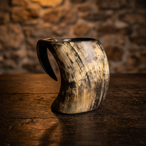 Mug en corne véritable artisanal avec poignée, écologique, compatible lave-vaisselle, couvercle en bambou réutilisable, cadeau d'anniversaire, mugs à bière, vaisselle américaine - Product Image 1