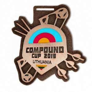 Médaille personnalisée dorée pour ruban de cérémonie, collection 2023, offre spéciale - Product Image 4