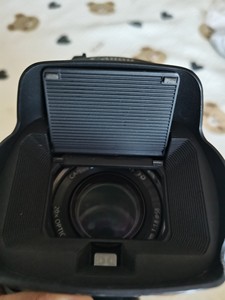 Caméscope professionnel HD Canon XA30 95% neuf avec objectif zoom 20x et enregistrement vidéo 1080P - Product Image 2