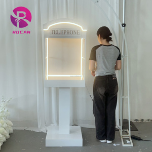 Décoration de mariage en forme de cabine <span class=keywords><strong>téléphonique</strong></span> londonienne, stand photo moderne avec éclairage LED - Product Image 1