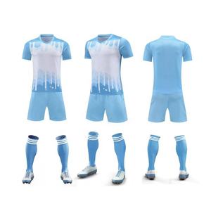 Hot Selling 100% Poliéster Respirável Futebol Jersey Fábrica Vendas Diretas para Esportes e Lazer Desgaste - Product Image 2