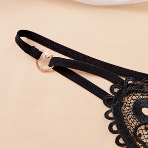 Tanga Sexy de Encaje Ding Zhi Mei, Triángulo Negro sin Costuras, Lencería Femenina con Cuentas, Estilo Europeo - Product Image 2