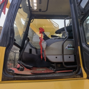 รถขุดตีนตะขาบ Komatsu PC400-7 มือสอง ได้รับการรับรองมาตรฐาน CE เครื่องยนต์ดีเซล ปั๊มมอเตอร์ 40 ตัน มีสินค้าในสต็อก - Product Image 4