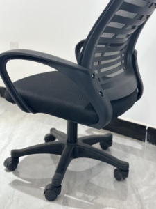 Fauteuil <span class=keywords><strong>de</strong></span> <span class=keywords><strong>Bureau</strong></span> Économique Réglable en Hauteur, Fauteuil d'Ordinateur Ergonomique Pivotant, Vente Chaude Directe Usine - Product Image 5