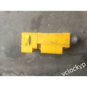 เซ็นเซอร์โฟโตอิเล็กทริกแบบสะท้อนแสง Banner RSBLVAG, 0.3 - 4.5 เมตร, แบบโพลาไรซ์ - Product Image 1