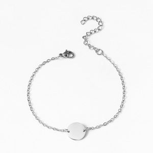 Bracelets tendance en acier inoxydable doré, personnalisables avec logo gravé, pendentifs ronds vierges pour fêtes, idéaux pour le dropshipping - Product Image 6