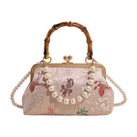 Sac de soirée brodé de fleurs de style chinois, sac à main avec poignée en perles, pochette de grande capacité