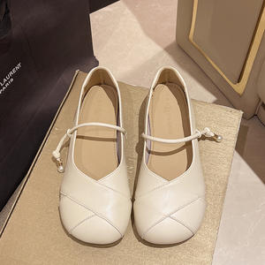 <span class=keywords><strong>Chaussures</strong></span> décontractées pour femmes, tendance, style rétro français à bout rond, beige, argent, marron, design ergonomique, qualité garantie - Product Image 3