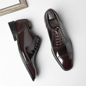 Zapatos Oxford de Hombre de Cuero Pulido con Punta en Pico, Estilo Británico Formal, Casual de Negocios, de Gamuza Cosida - Product Image 1