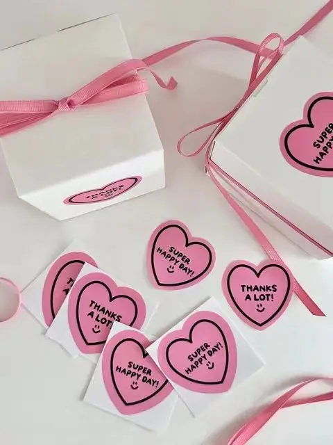 Texte autocollant amour rose forme personnalisée utilisation personnalisée emballage à emporter en vente